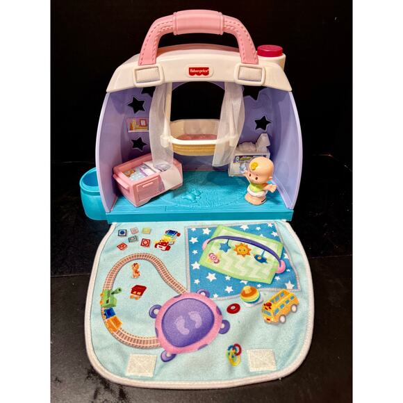 Fisher-Price Little People Cuddle & Play Nursery portable nursery playset - Picture 1 of 7